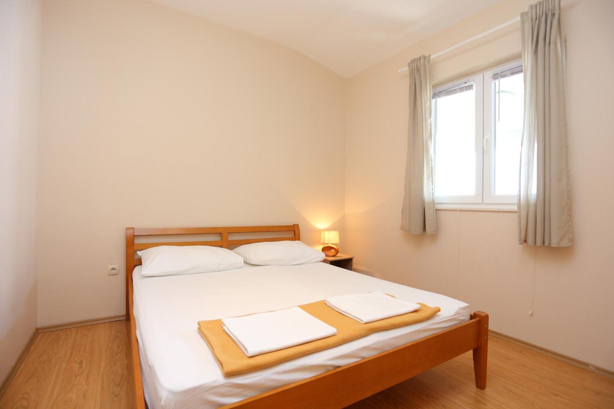 Apartments By The Sea Nemira, Omis - 17039 Tice Zimmer foto