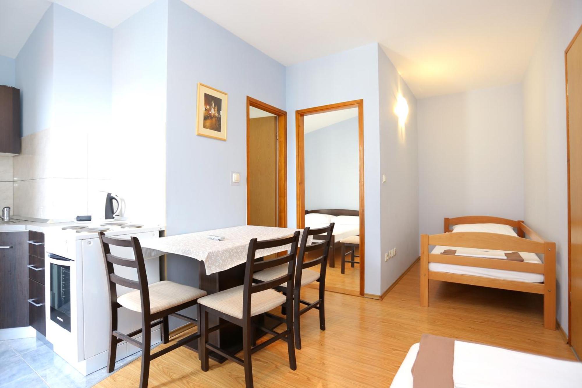 Apartments By The Sea Nemira, Omis - 17039 Tice Zimmer foto